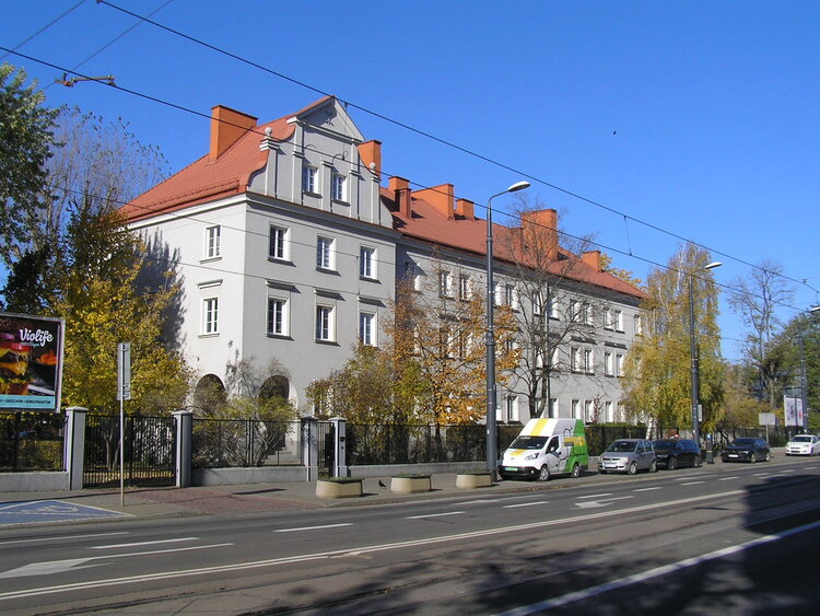 11 Listopada 15 w&nbsp;Warszawie