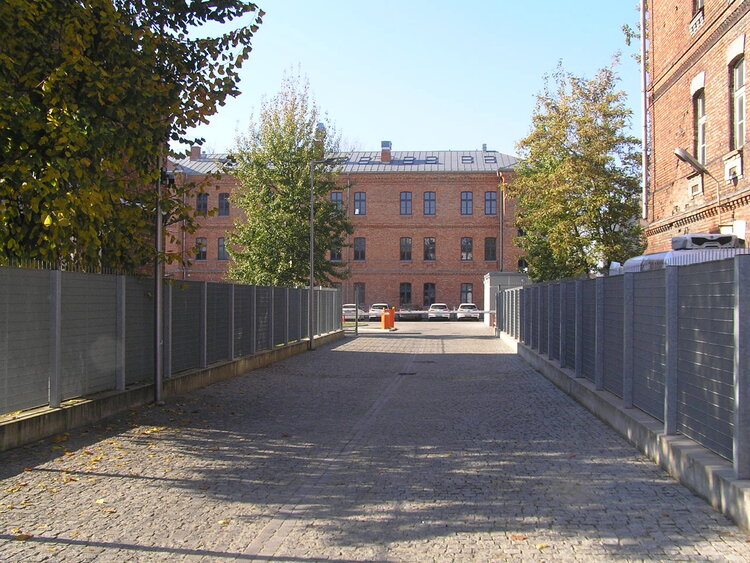 11 Listopada 23 w&nbsp;Warszawie