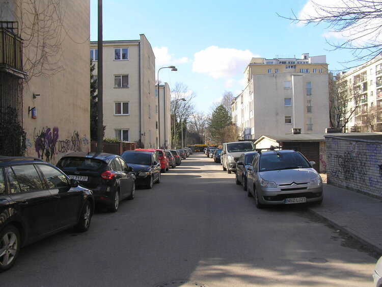 Ulica Adampolska w&nbsp;Warszawie