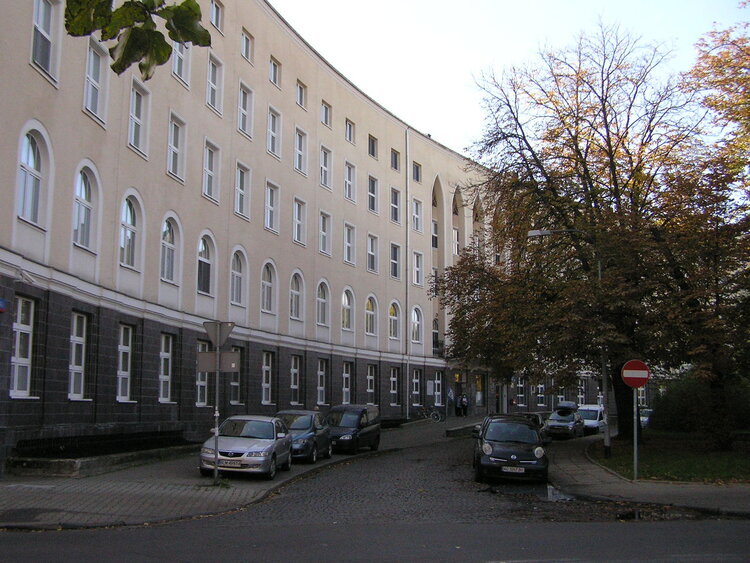 Aleja Solidarności 67 - Szpital Praski p.w. Przemienienia Pańskiego