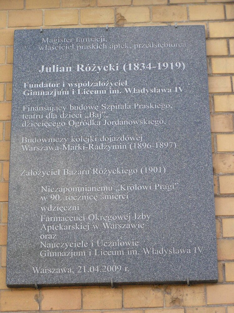 Tablica pamięci Juliana Różyckiego