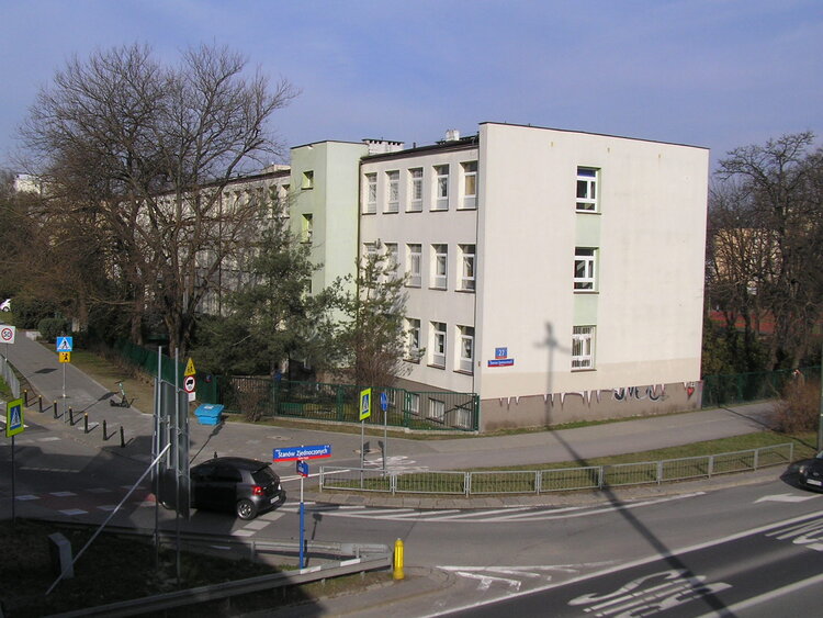 Aleja Stanów Zjednoczonych 27 w&nbsp;Warszawie