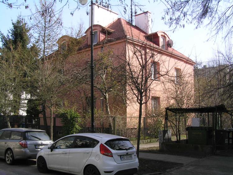 Berezyńska 12 w&nbsp;Warszawie