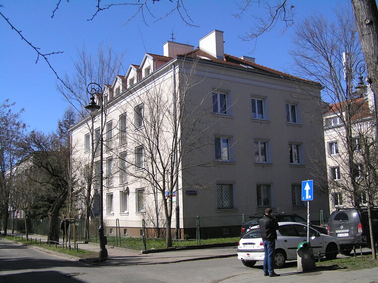 Berezyńska 9 w&nbsp;Warszawie