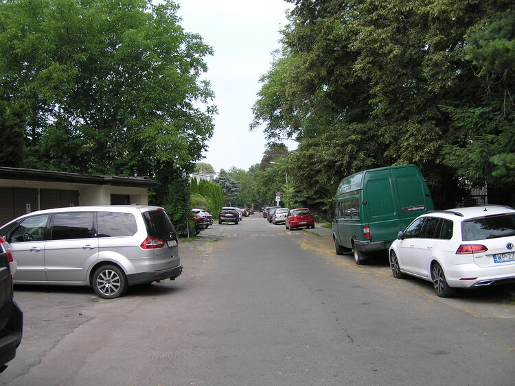 Ulica Berneńska w&nbsp;Warszawie