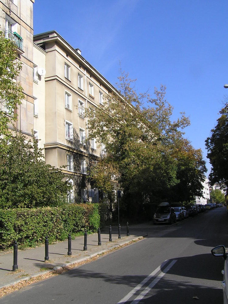 Brechta 13 w&nbsp;Warszawie