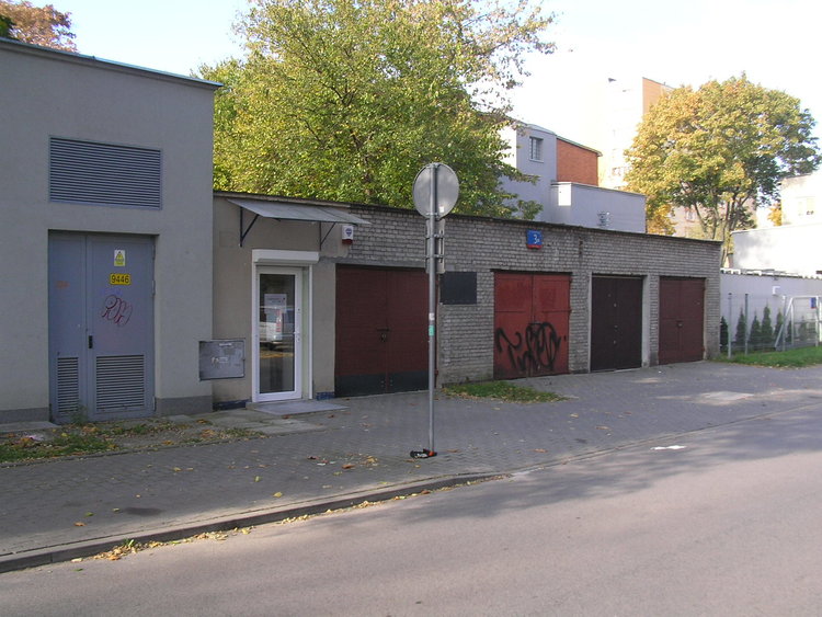 Burdzińskiego 3 w&nbsp;Warszawie