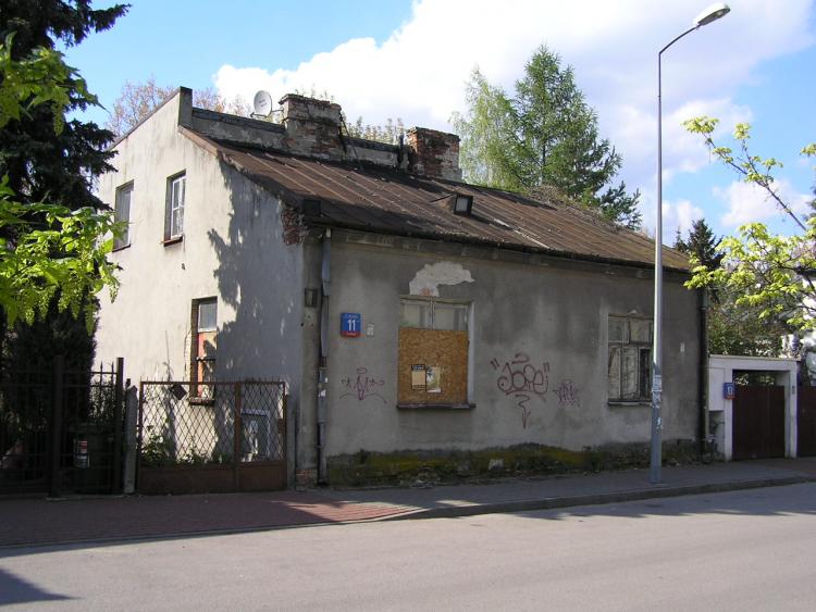 Byczyńska 11 w&nbsp;Warszawie