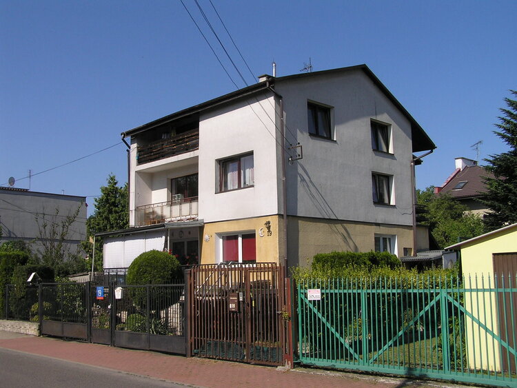 Chłodnicza 19 w&nbsp;Warszawie