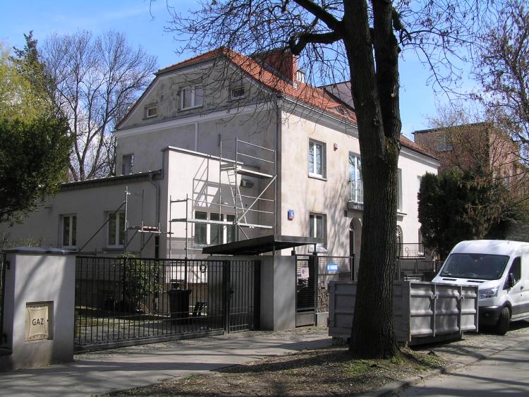 Dąbrowiecka 8B w&nbsp;Warszawie