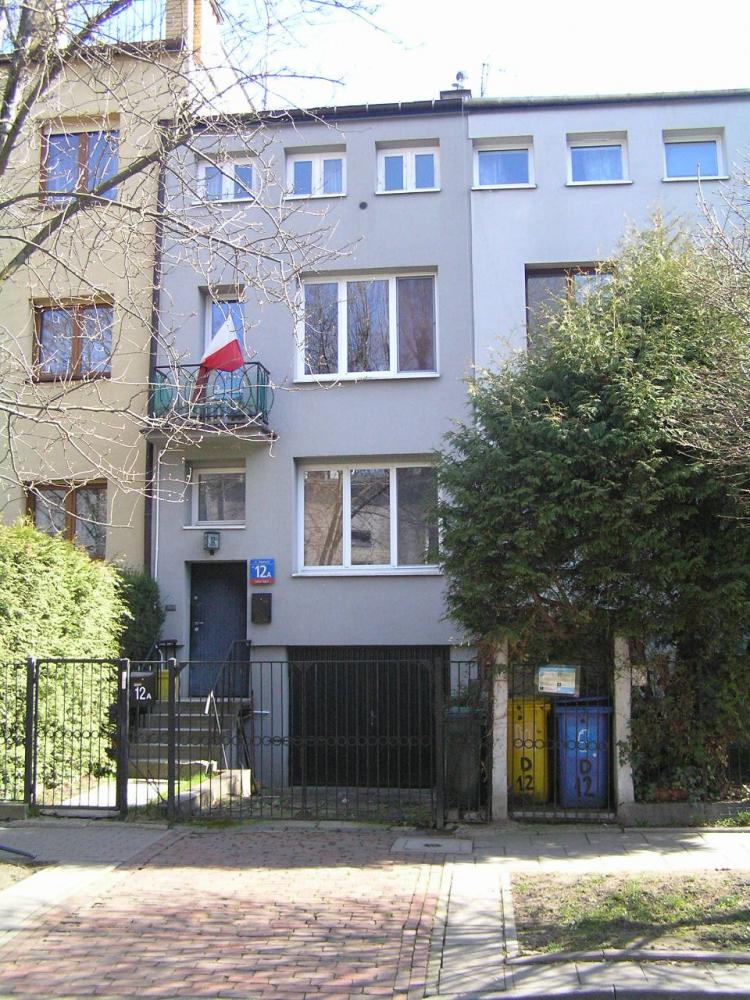 Dąbrówki 12A w&nbsp;Warszawie