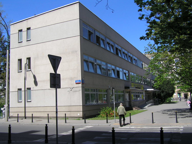 Dąbrowszczaków 5A w&nbsp;Warszawie