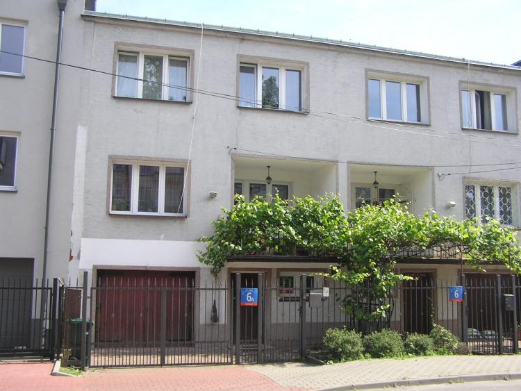 Dęby 6A w&nbsp;Warszawie