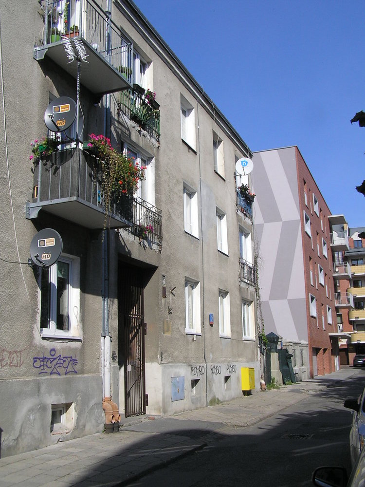 Dubieńska 21 w&nbsp;Warszawie