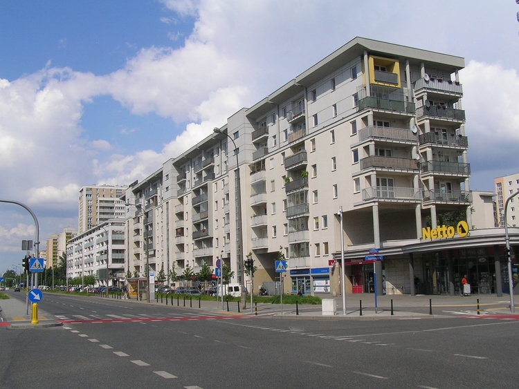 Fieldorfa 8 w&nbsp;Warszawie