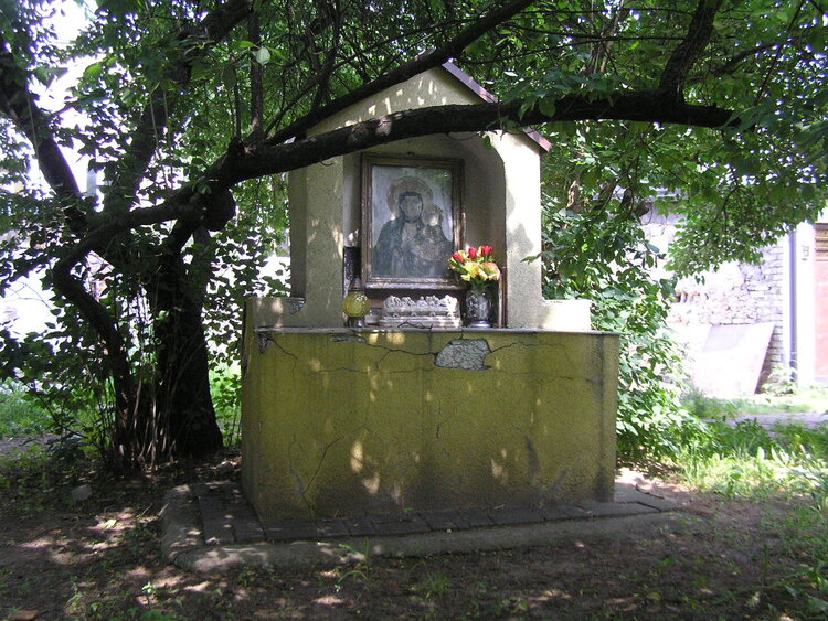 Grochowska 154 - kapliczka