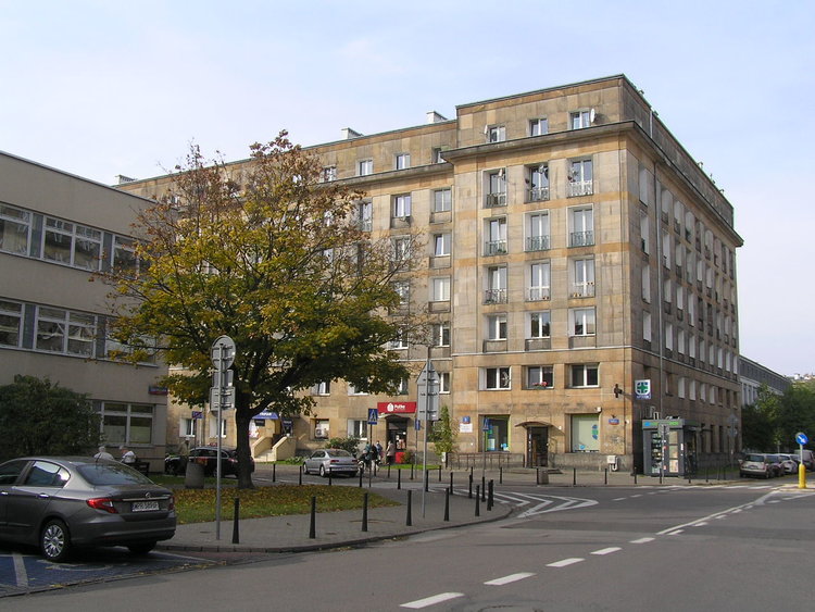Plac Hallera 9 w Warszawie