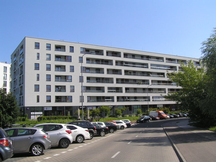 Ulica Nowaka-Jeziorańskiego 48 w Warszawie