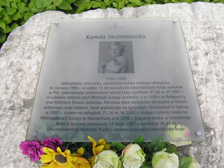 Tablica pamięci Kamili Skolimowskiej
