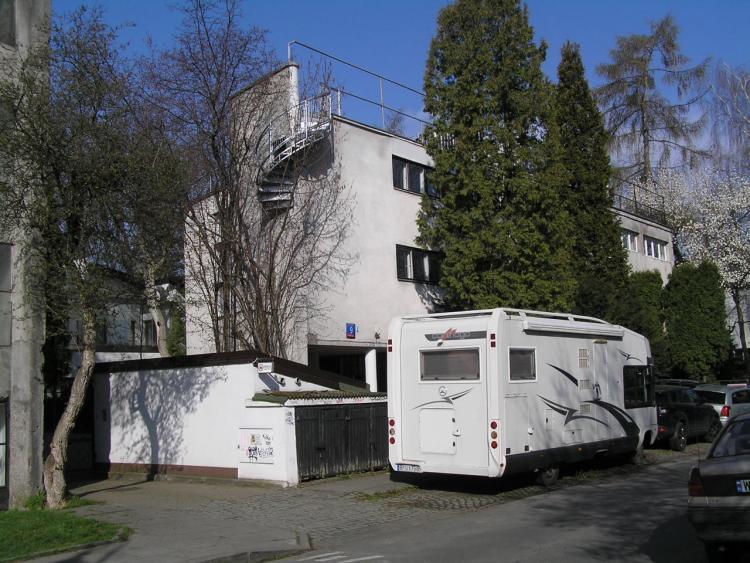 Katowicka 9 w&nbsp;Warszawie