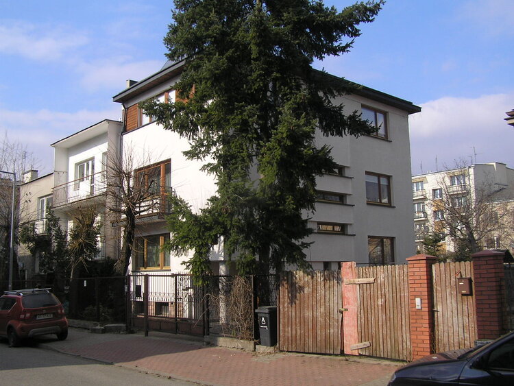 Kiprów 8 w&nbsp;Warszawie