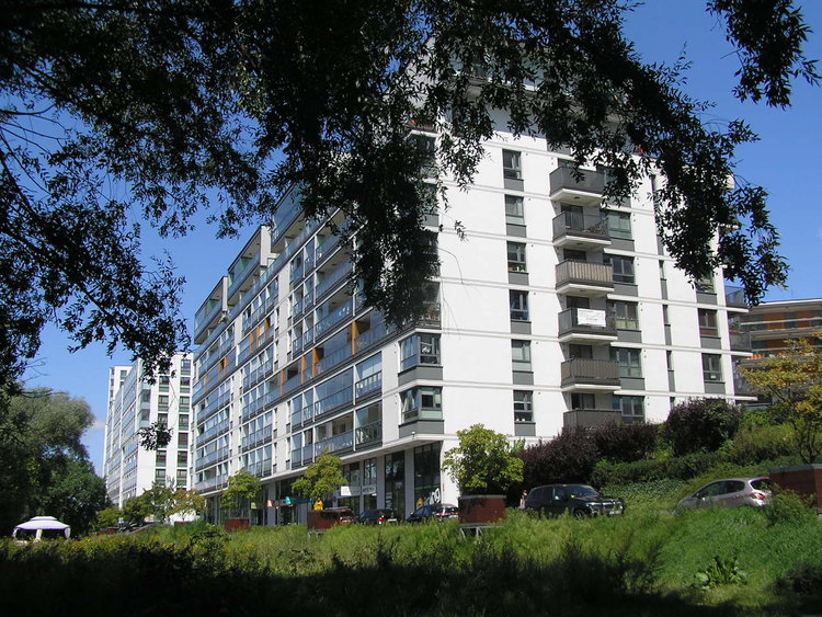 Bora-Komorowskiego 56C w&nbsp;Warszawie