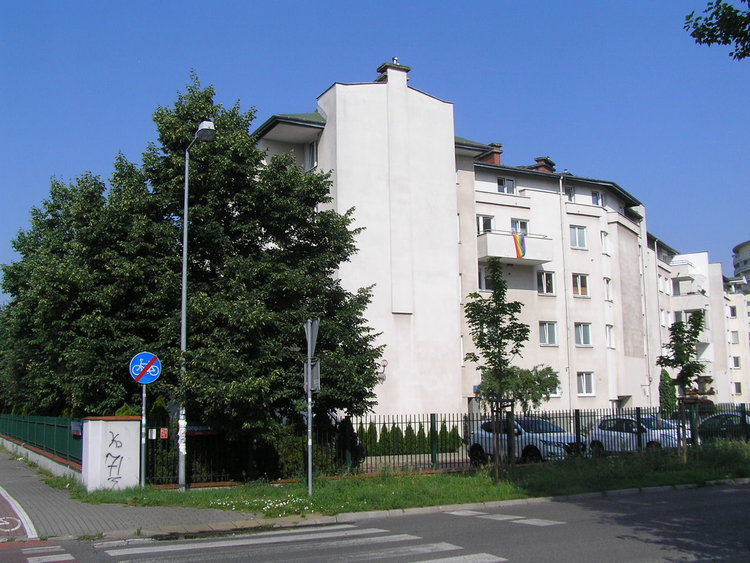 Kompasowa 1 w&nbsp;Warszawie