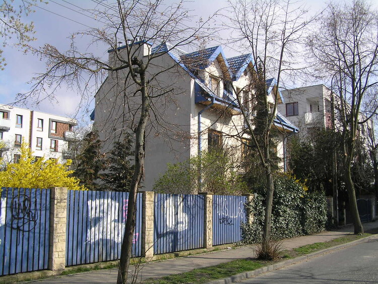 Koprzywiańska 12 w&nbsp;Warszawie