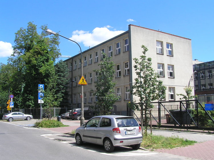 Kowieńska 12/20 w&nbsp;Warszawie