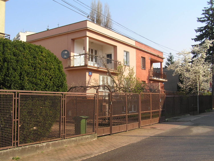 Kutnowska 21 w&nbsp;Warszawie