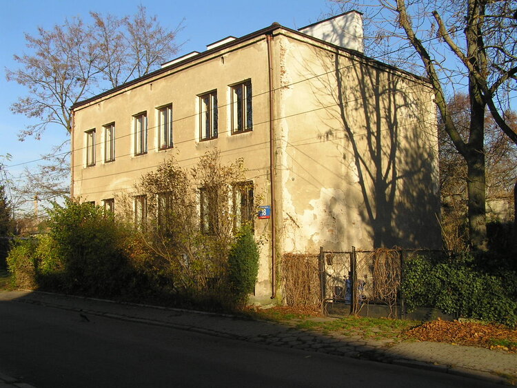 Kwatery Głównej 18 w&nbsp;Warszawie