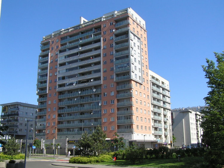 Kwiatkowskiego 1 w&nbsp;Warszawie