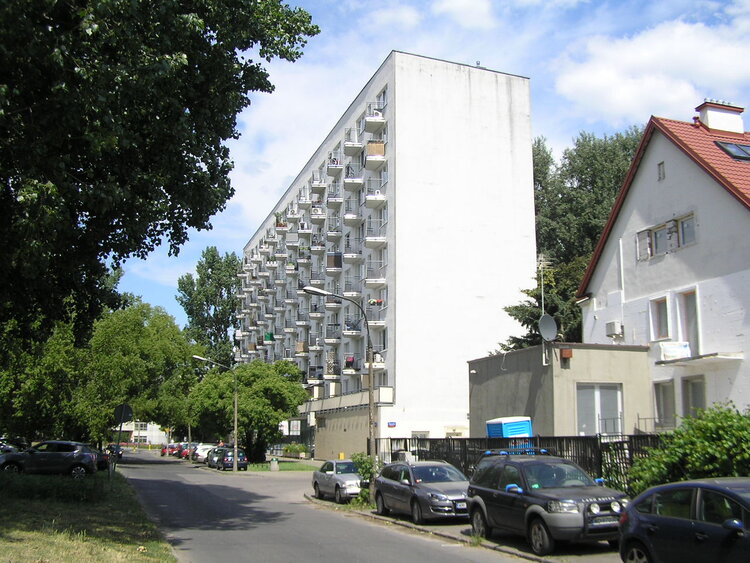 Lotaryńska 48 w&nbsp;Warszawie