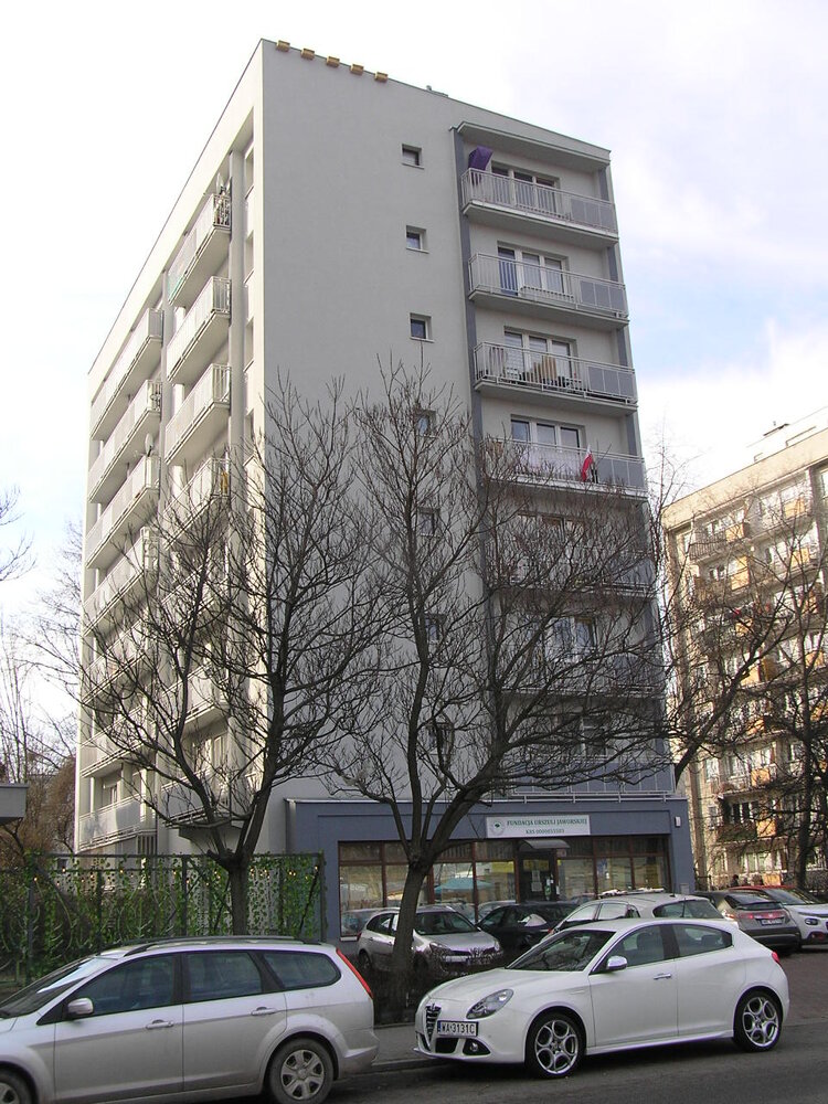 Międzynarodowa 61 w&nbsp;Warszawie