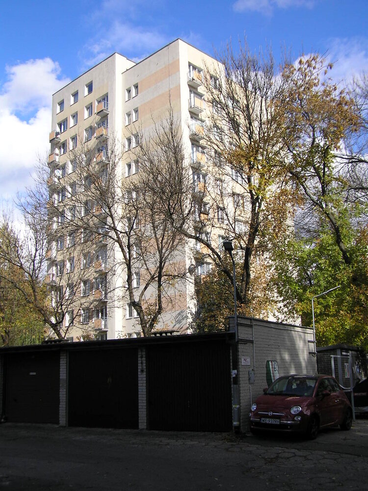 Międzynarodowa 68B w&nbsp;Warszawie