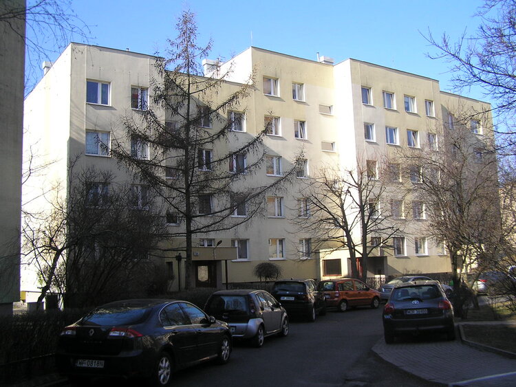 Mikołajczyka 17 w&nbsp;Warszawie