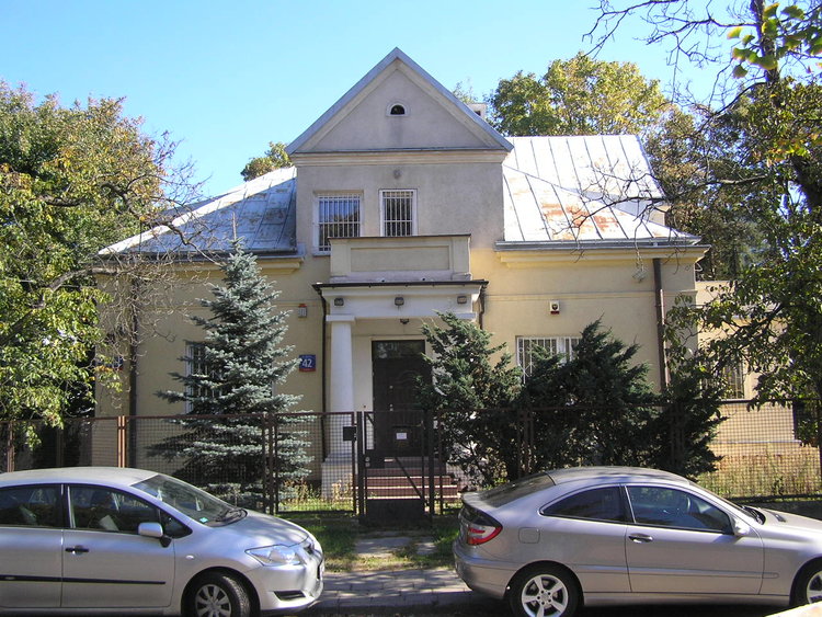 Mlądzka 42 w&nbsp;Warszawie