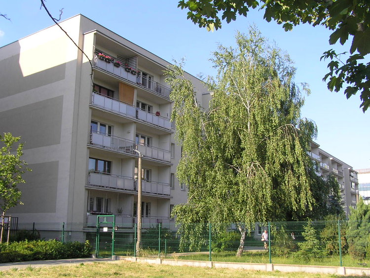 Motorowa 4 w&nbsp;Warszawie