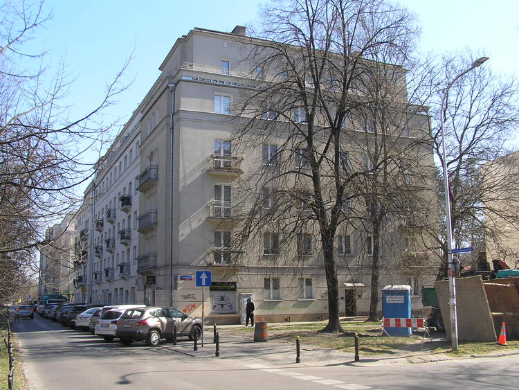 Niekłańska 48 w&nbsp;Warszawie