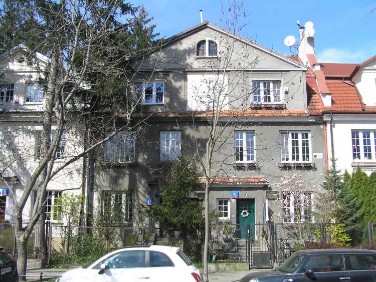 Obrońców 13 w&nbsp;Warszawie