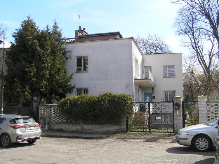 Obrońców 2A w&nbsp;Warszawie