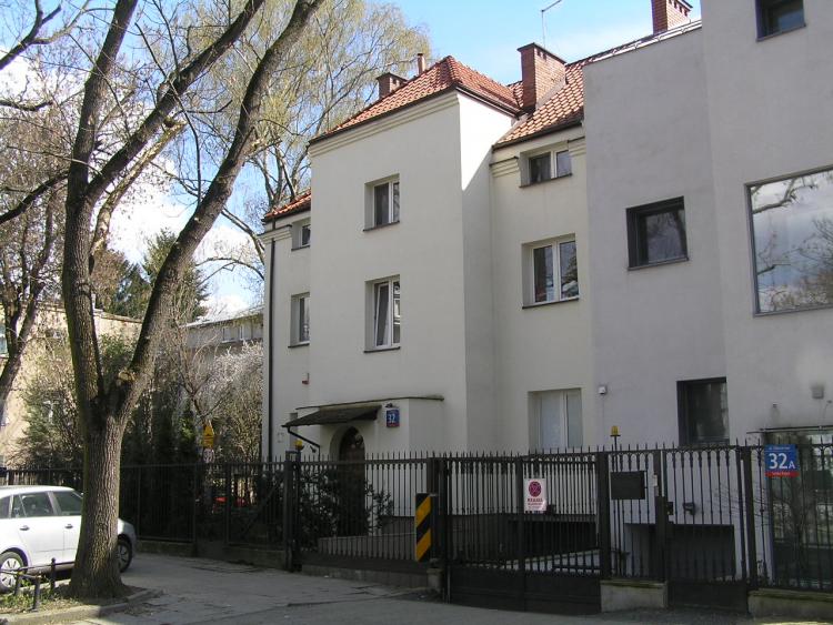 Obrońców 32 w&nbsp;Warszawie