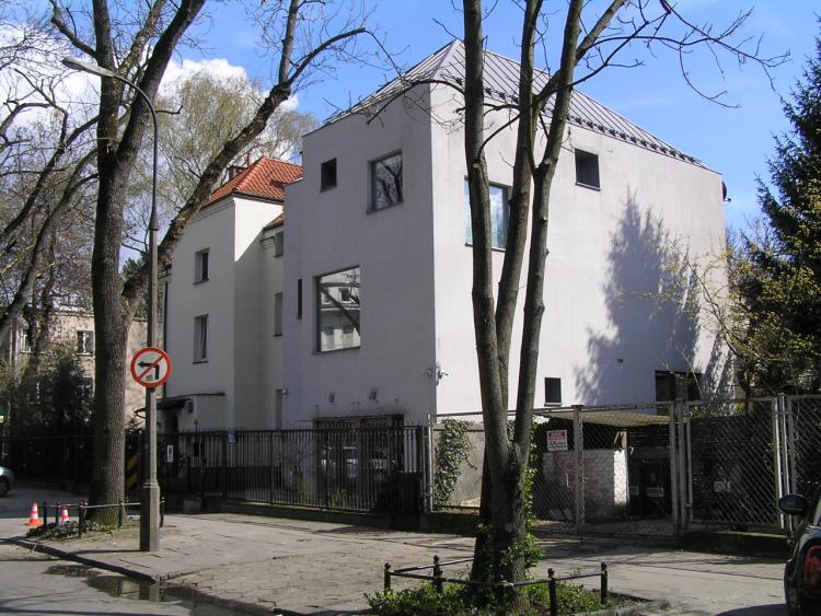 Obrońców 32A w&nbsp;Warszawie