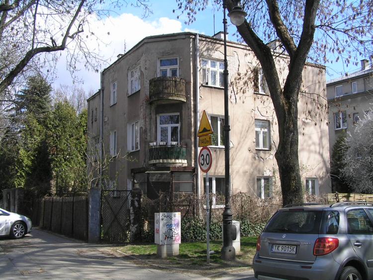 Obrońców 34 w&nbsp;Warszawie