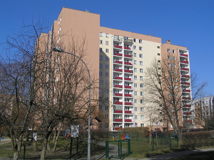 Okulickiego 11 w&nbsp;Warszawie