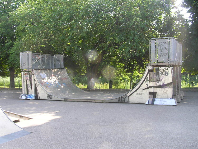 Skatepark przy ulicy Olszynki Grochowskiej