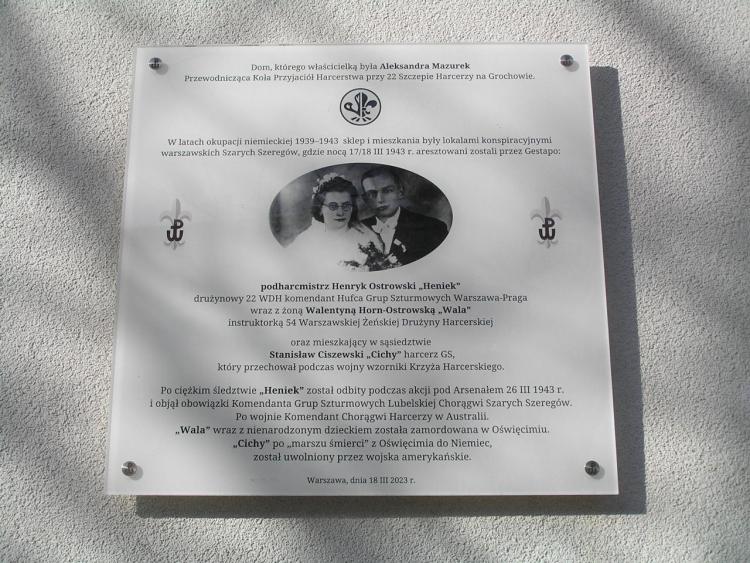 Osiecka 31A - tablica pamiątkowa