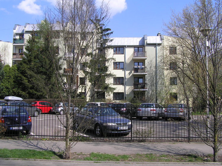 Ostrobramska 104A w Warszawie