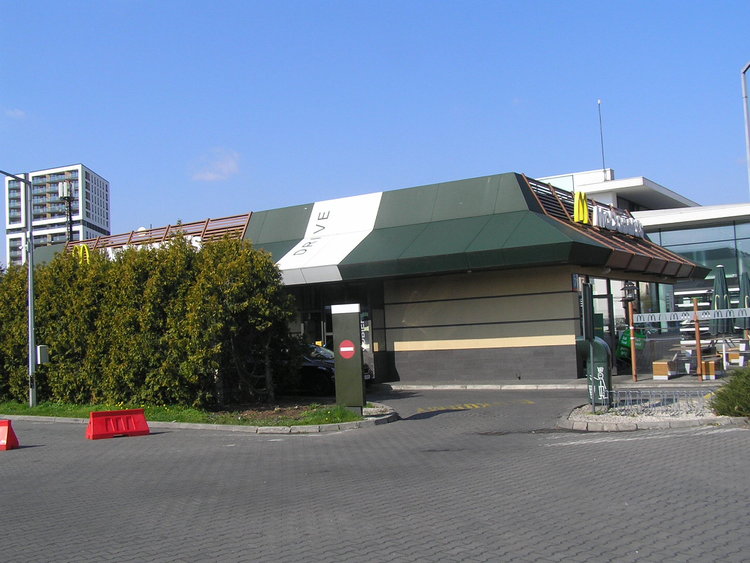 Ostrobramska 71 w&nbsp;Warszawie