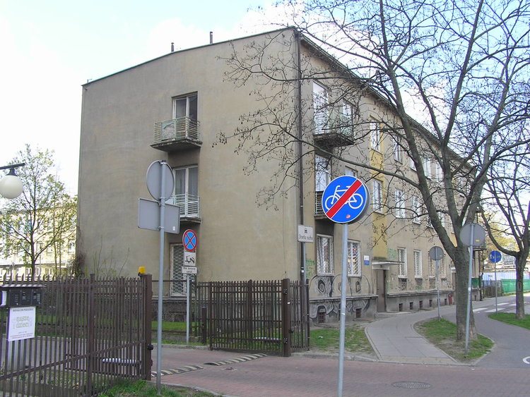 Ostrobramska 85 w&nbsp;Warszawie